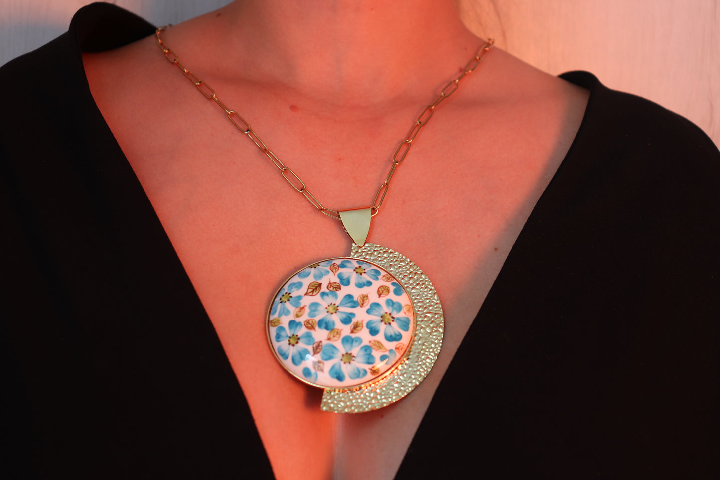 Golden Pendant Blue Flower