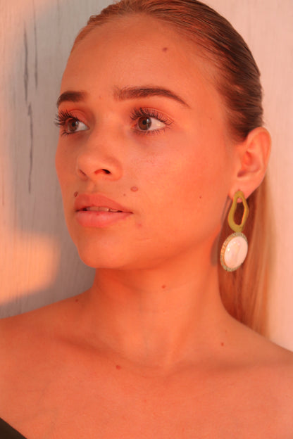 Sun Pearly Hoops