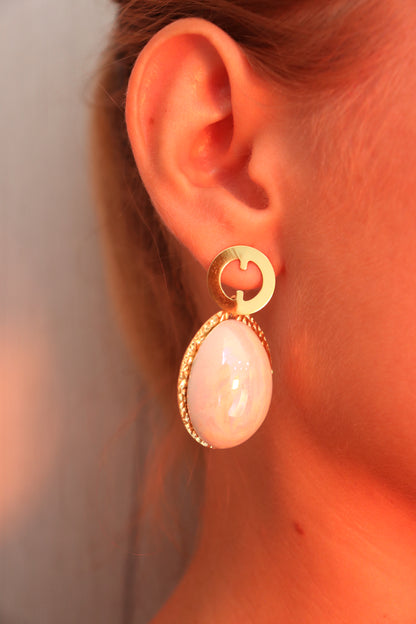 Oval Pearly Hoops